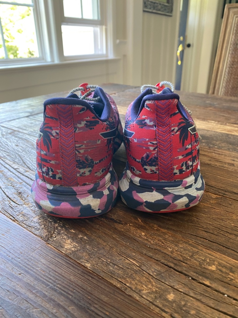 Noosa Tri ASICS Women's Pink and Purple Patterned Running Shoes - Picture 4 of 5